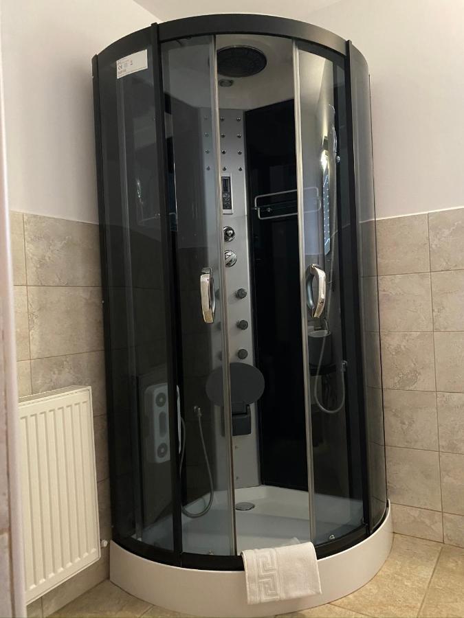 Hotel Pensiunea Doina Bucovinei Mînăstirea Humorului Exteriér fotografie