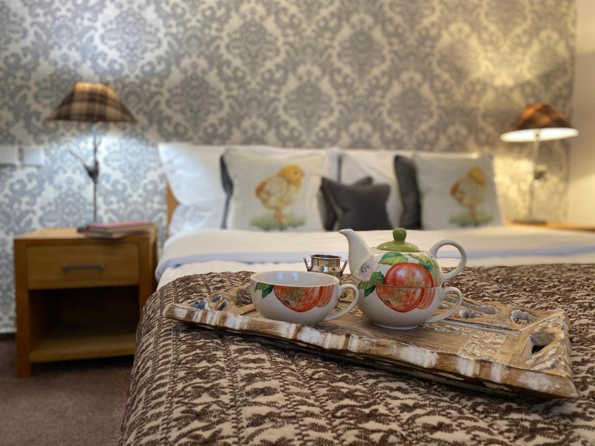 Hotel Pensiunea Doina Bucovinei Mînăstirea Humorului Exteriér fotografie